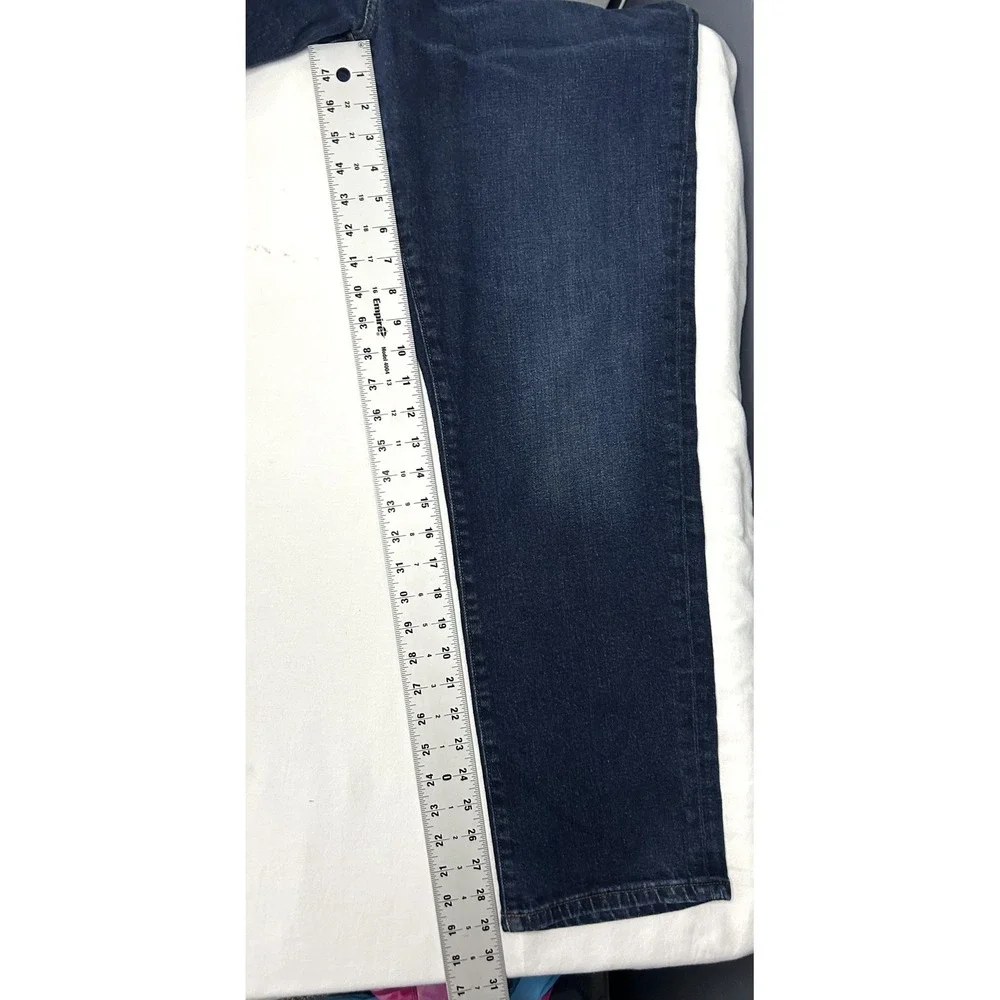 Lucky Brand 221 Original Straight Jeans Mens 38x30 (38x29) Blue Med Wash Stretch
